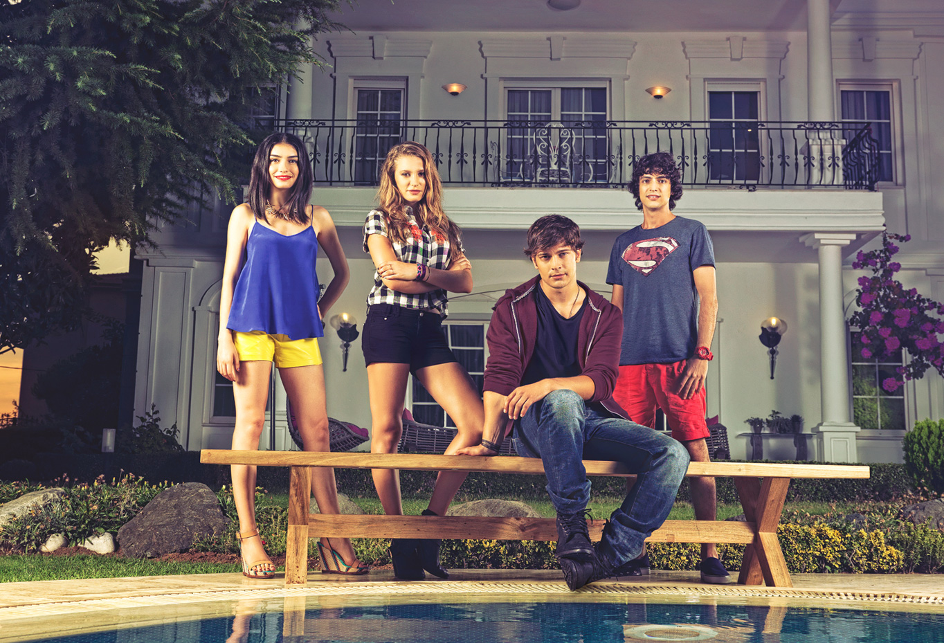 Gençler Havuz Başı